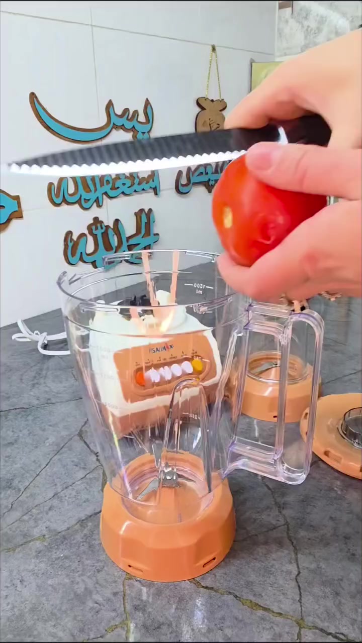 🥤 خلاط SAMIX SNK-999 – القوة والسهولة في مطبخك! ⚡

حوّل كل وصفة إلى تجربة لذيذة مع خلاط سامكس الذكي!

🔹 قوة خلط عالية لتنعيم الفواكه والمكسرات في ثوانٍ.

🔹 سعة 1.5 لتر تكفي لتحضير العصائر للعائلة كلها.

🔹 4 سرعات + وضع Pulse لتحكم مثالي في القوام.

🔹 مطحنة إضافية تطحن القهوة والبهارات بسهولة.

🔹 شفرات ستانلس ستيل حادة ومقاومة للصدأ.

🔹 تصميم أنيق، ثابت، وسهل التنظيف بعد كل استخدام.

💡 من العصائر والميلك شيك إلى طحن القهوة — جهاز واحد يغنيك عن الكل!
كل هذا بسعر مناسب فقط 25 الف وتوصيل مجاني لجميع محافظات العراق 🔥


**إذا كنت صاحب هذا الإعلان وتريد حذفه لأي سبب، رجاءا أرسل رسالة إلى الدعم الفني**