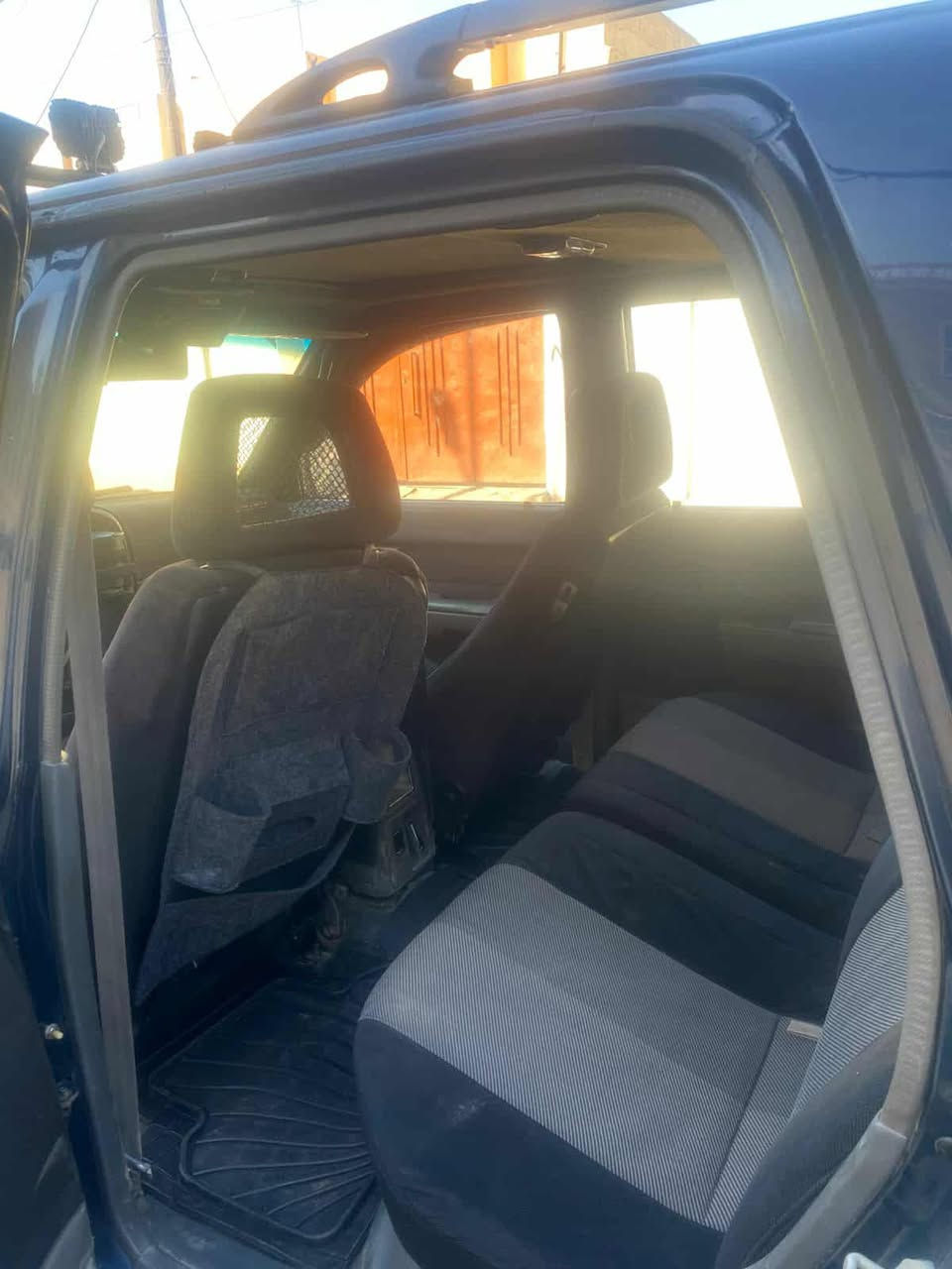 السلام عليكم  فوررنر1992رقم اربيل وهزه جديد2030باسمي شرط تحويل 

محرك بلادي 6 سلندر محرك وكير خير من الله السياره  كلش حلوه فتحة سقف جام كهرباء سنتر لوك  مكان السياره بغداد 

السعر 77 للاستفسار ***********‬
