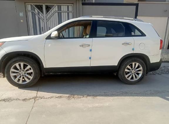 كيا سورنتو 2012  للبيع 
بدون ضربة وبدون صبغ
محرك 4سلندر
انا صاحبها الشرعي 
رقم نينوى الماني 
السيارة نظيفة وجاهزة 
موصل الجانب الايمن 
سعر 152 ورقة
*********** موصل, نينوى
