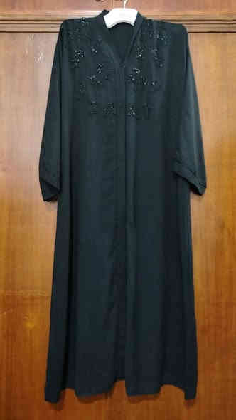 عبي خليجي العنوان. تم تحويل محل إلى الجهة المقابله مجاور صيدلية لسالم قرب محلات الكبيسي 
للحجز مراسله رقم*********** يوجد تخفض قطع بالفين ونص
