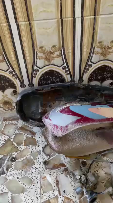 عمي السلام عليكم غراض كلهة كاملة مكينة شغالة لا تبخير ولا ابد هستوهة مجفتة غراض كلهة طك شلع اب 100 قفل لا واحد يكلي بيهن مجال ولا ابد كلة شغال ويالة تايرات كلة يشتغل دبلات مكينة اراشة مجفتة تخبل قفل اب100مكاني تجف حي النداء


**إذا كنت صاحب هذا الإعلان وتريد حذفه لأي سبب، رجاءا أرسل رسالة إلى الدعم الفني**