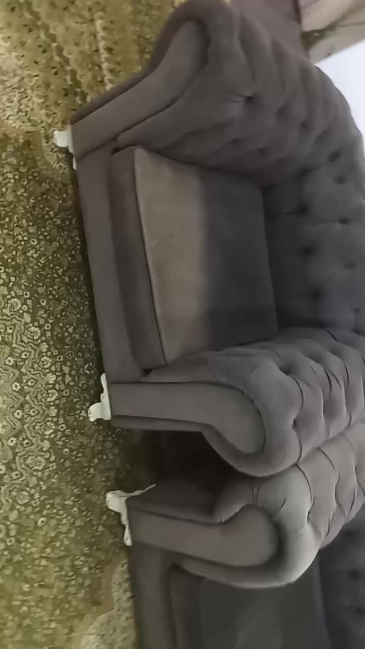 سلام عليكم يوجد تخم البيع نفط جدا جدا جدا  واكو كرسين وحد هن هم البيع ونضافه ٩٠ بل ١٠٠ مكاني الدوره  وسعرهن مناسب جد ا


**إذا كنت صاحب هذا الإعلان وتريد حذفه لأي سبب، رجاءا أرسل رسالة إلى الدعم الفني**