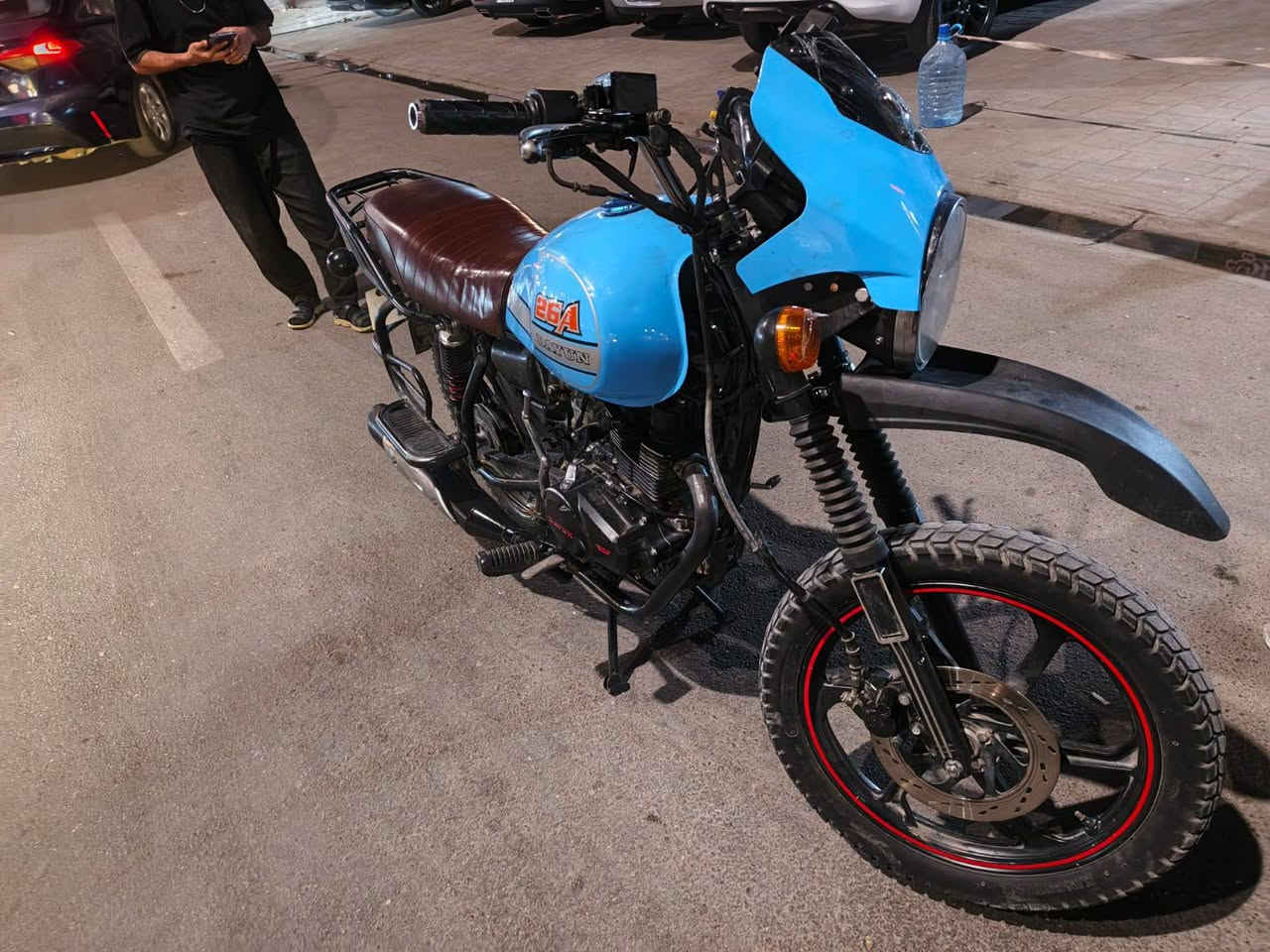 ديوان 23 نازله بنهايه 2024
مابيه اي نقص شغل وطلع 
مستلم سنويه رقم بغداد بعدني ممستلم لوحه رقم نلكيزي 
سعر مليونين 
مكاني بغداد الدوره
*********** بغداد, العراق
