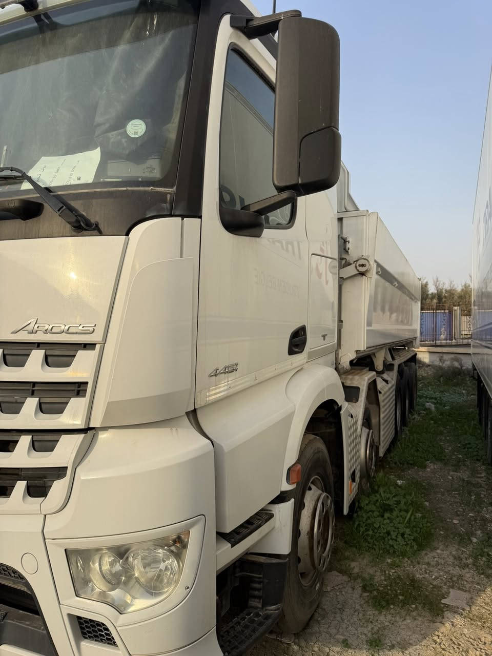 سلام وعليكم للبيع اوراكس ٥ محور فول مواصفات حجم ٤٤٥١
للاستفسار الرجاء الاتصال على اارقم اامذكور

***********

العنوان- كلار/ سليمانية
