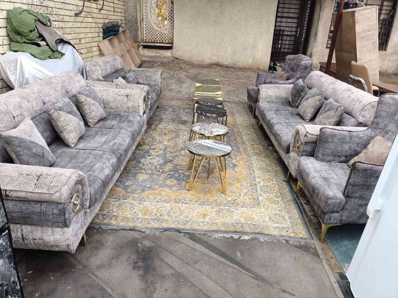 مجموعة غراض البيع مكاني حي اور سبع قصور شارع ابو علي يوجد توصيل داخل بغداد ما ارد عل تعاليق تصال واتساب ***********
