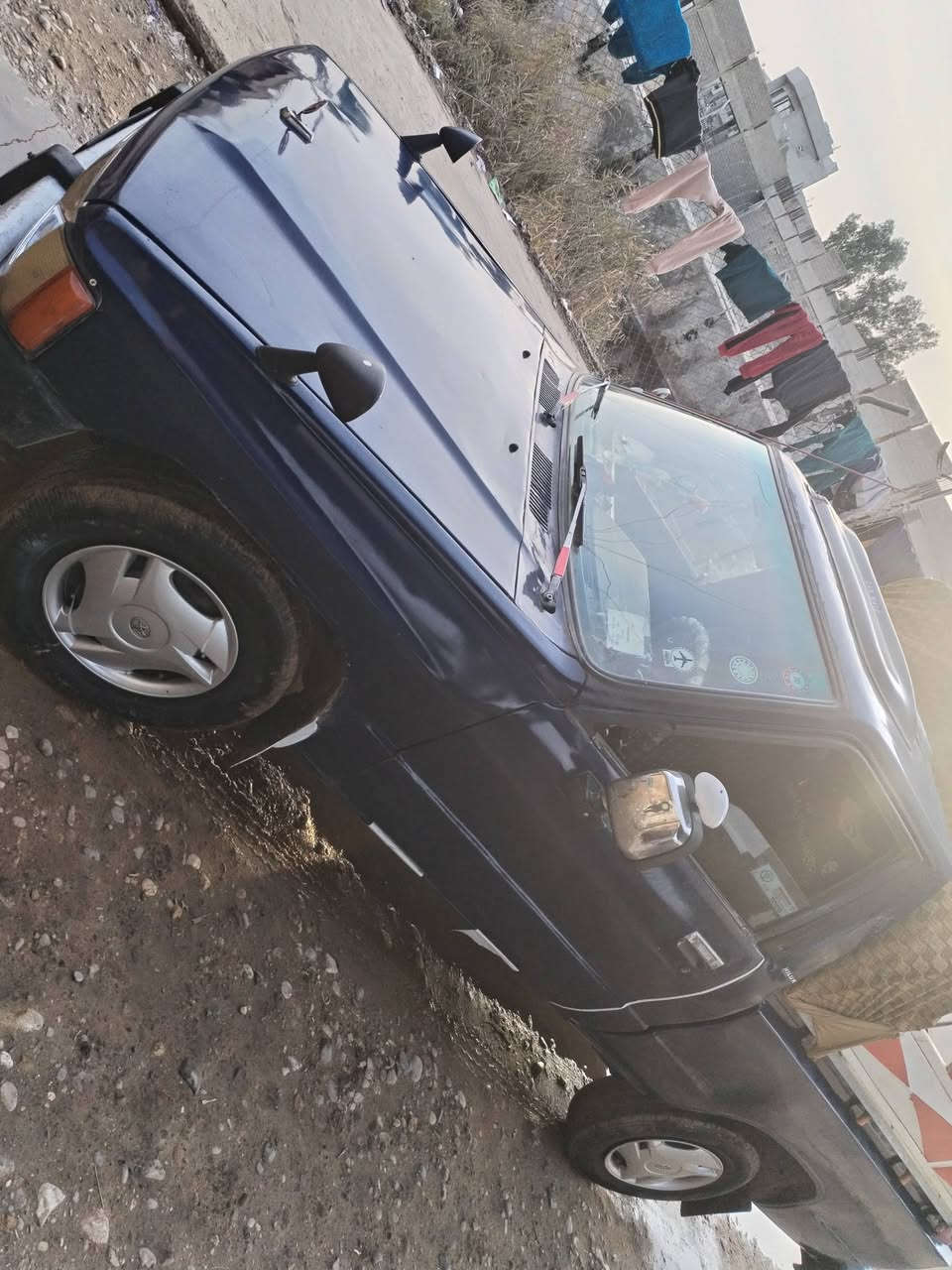 سلام عليكم للبيع بيكم 85العنوان حي القاهرة التفاصيل خابر ودلل***********السعر 37
