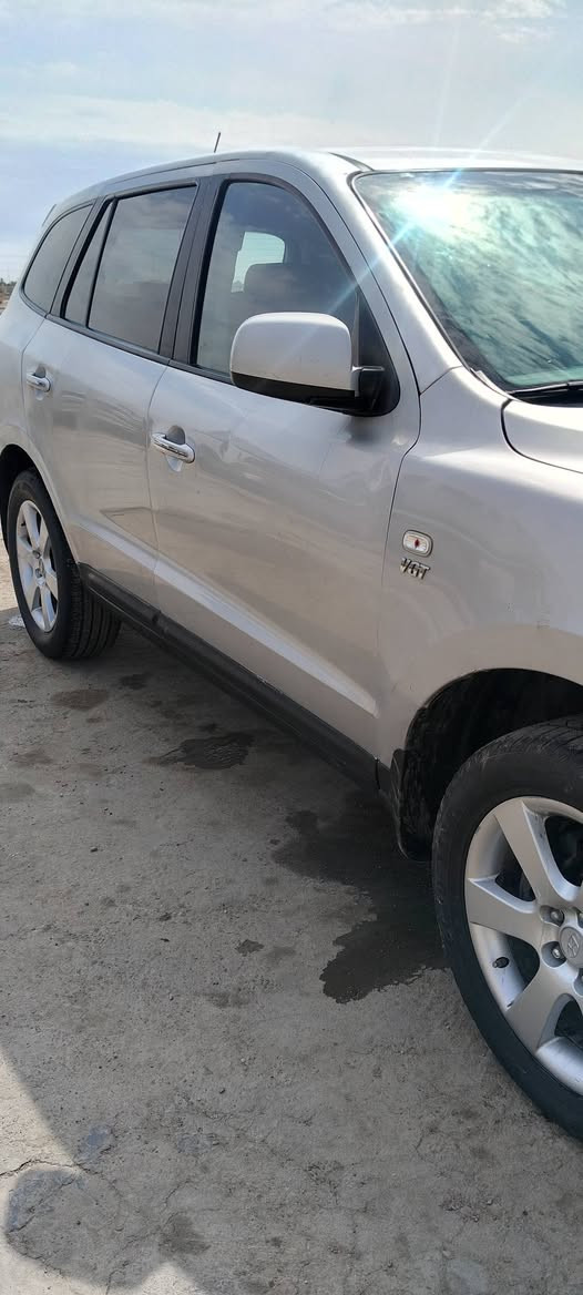 للبيع اومراوس ب شاهينه  @ سنتافي كاز متوم وكامل رقام وسنويه اصليه سعر بلاش بلاش  38قفل
مكان ناصريه ***********
