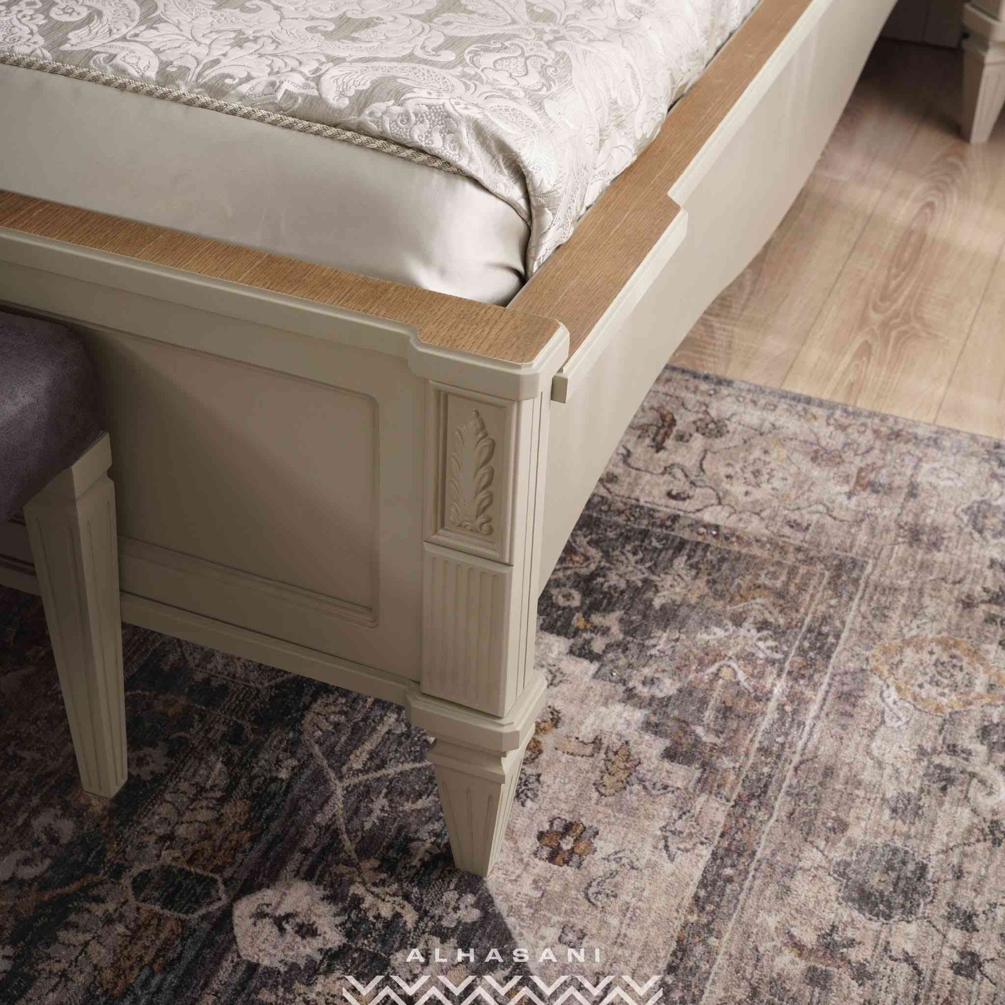 غرفه النوم للبيع جديده شخطه مابيه قفففففل بدون تعامل مليونين ونص استخدام شهر حته ممشدوه مكان الاعضميه اتصال *********** وات ساب *********** تحتوي على ١١ قطعه
