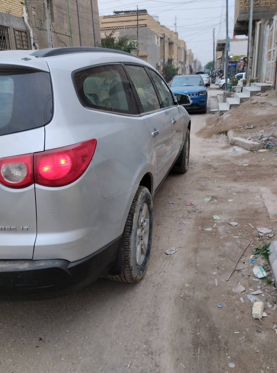 السلام عليكم جيب شوفرليت كرافس موديل 2009 مكينه وكير جدد رقم بغداد الماني نقصها بس دبلات خلفيه سعر 83 
ببع او مراوس حسب القناعه 
عنوان ناصريه مدينه الصدر 
***********
