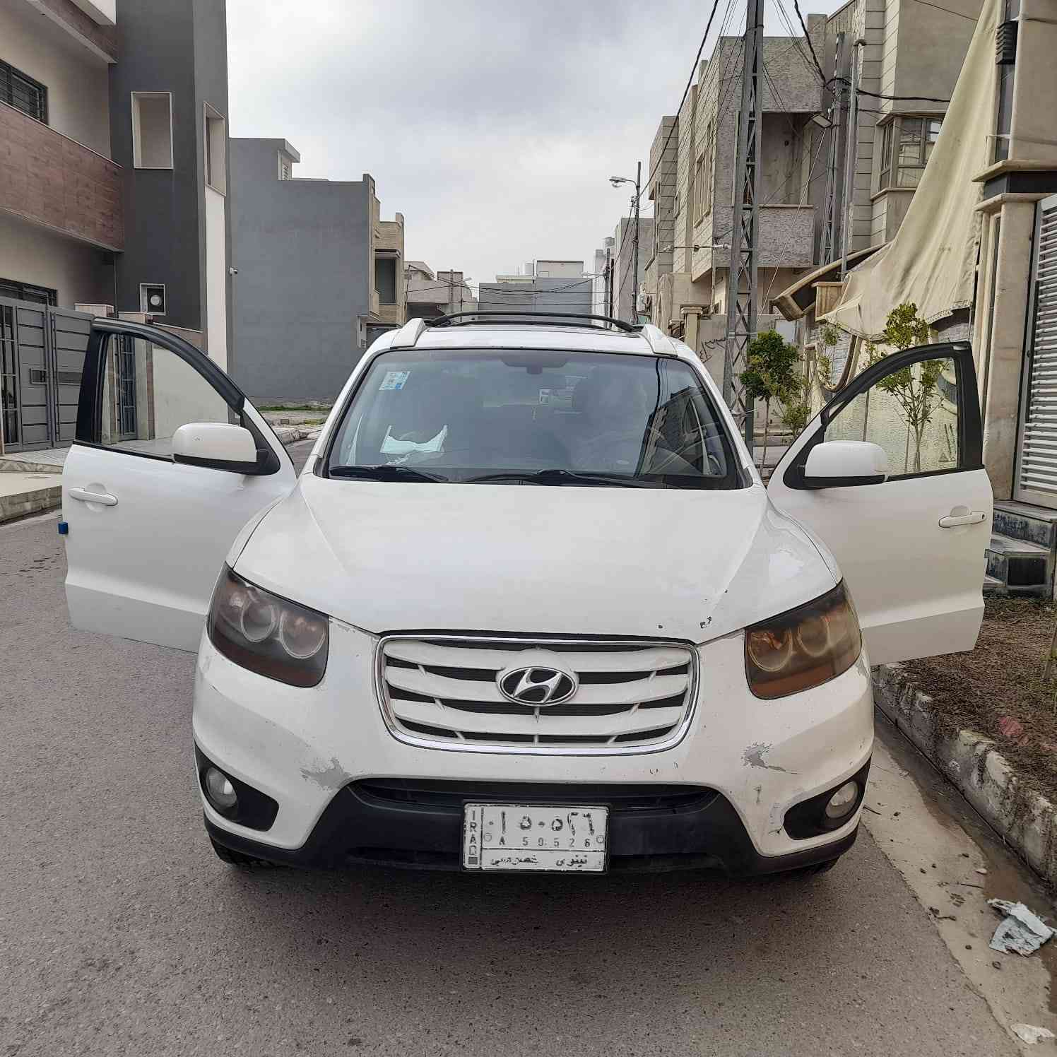 موديل 2010 سته سلندر محرك جيد جدا صبغ قطعتين بيها كابون بانزين مواصفات فول عدا البصمة
موصل حي الحدباء ***********

***********

السعر 135 وبيها مجال
