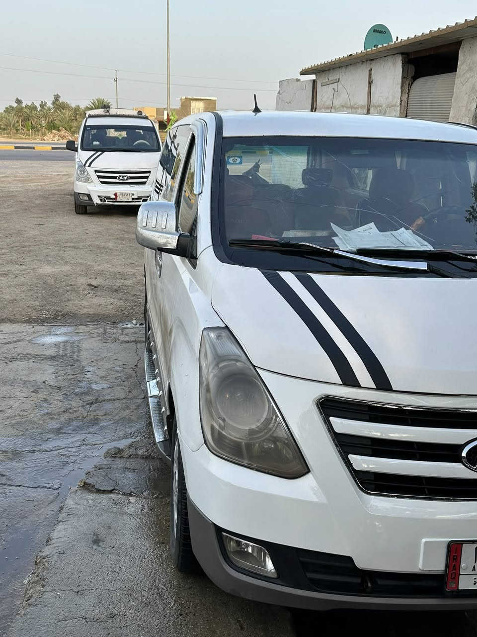 ستاركس للبيع موديل ٨ مفتوح رقم بغداد بسمي مداور ثاني يوم سنويه تسقط نهاية ل ٢٦ مكينه بيها بخار تنقص كل شهر لتر كير جديد تبريد ثلج تخم تاير السياره بيها رش مكان الخطه القديمه مكفوله من الضربه ولمعجون السياره كاعده وحلوه السعر ١٢٥ بيها مجال قليل مكاني حله قرب سيطره الآثار الاستفسار ***********
