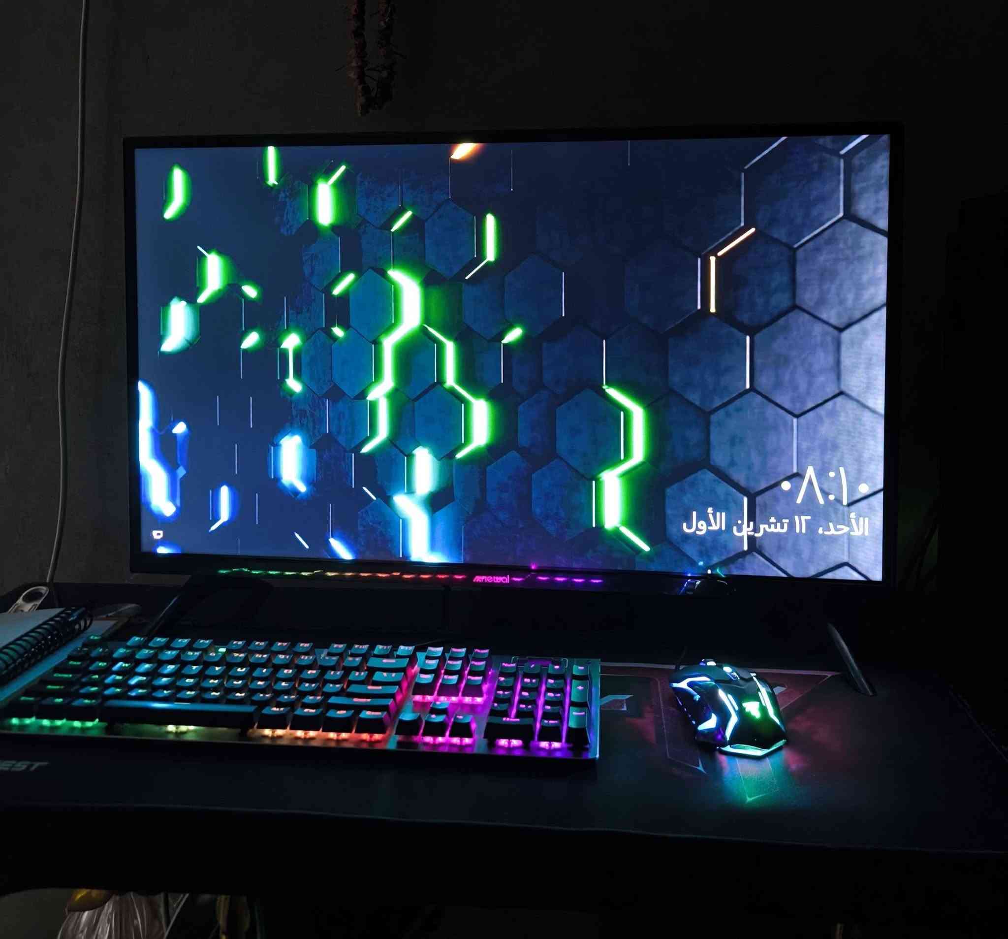 PC گيمينج للبيع 🖥️🔥
كمبيوتر قوي بمواصفات ك الاتي:

رامات 24 كيكا ثلاثة قطع

كارت شاشة خارجي 4 كيكا نوع gtx 970 

معالج xeon e5_1620v2 (تقريبا يعاد CORI 5 G5 )

هارد للنظام 256 ssd خرافي للالعاب 

هارد تخزين 500 كيكا

شاشة حجم 32  نظيفة استعمال قليل 60 HZ

كيبورد ميكانيكي ضوئي وماوس ايضا ضوئي LED من شركة تيمبست 

وماوس باد كبير بحجم الطاولة ايضا من شركة تيمبيس 

سماعة گيمنج تحتوي على مايك خارجي و LED ضوء على اطراف السماعة

كيس DELL مكتبي  مع طاولة زجاج

سعرها 550 الف بي مجال بسيط للتواصل على رقم الواتساب 
***********
