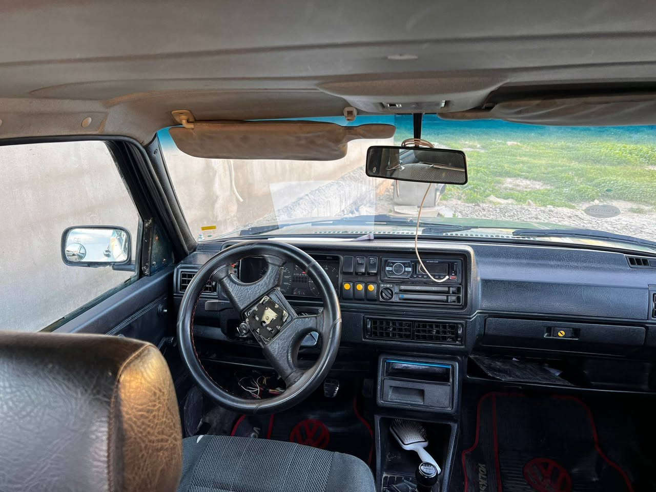 كولف موديل ٩٠ نظيف ومال بيت وما بيها نقص
السياره رقم الماني وسنويه لل٢٧
((ابيع بدون تحويل))
السعر ١٨ ورقه
***********
