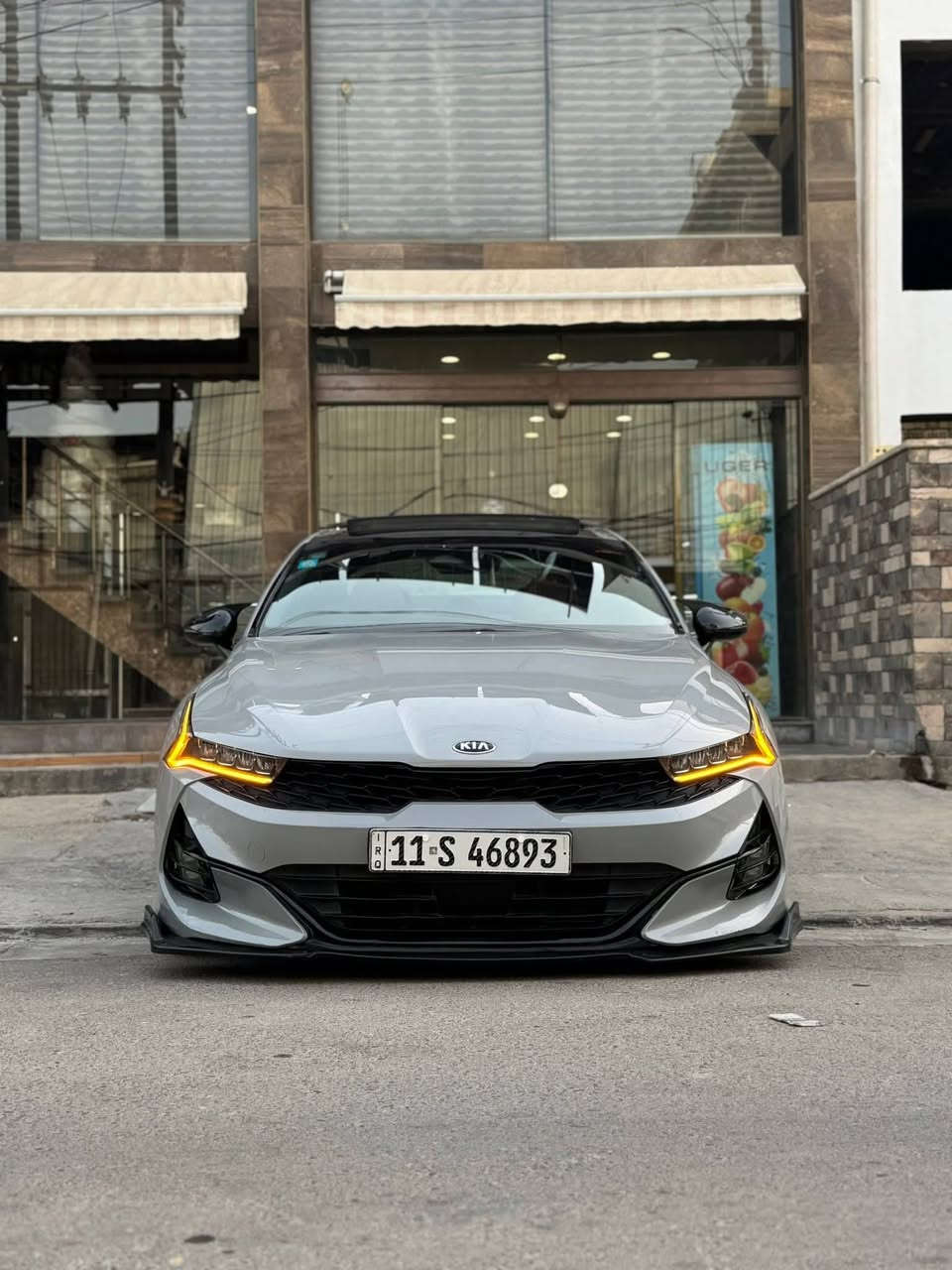 Kia K5 2021 GT Line
‎فول 1/1 ماشية 115 الف كيلو متر 
‎السيارة مناقصه مصرف ربع كاملة من كل النواحي 
‎حادثها چاملغ وبنيد وبيه قطعتين كلير من أمريكا 
‎صور الحادث مرفقة بالبوست 
‎السعر 155 وبيه مجال بسيط وترهم مراوس حسب القناعة 
‎عنوان السيارة بغداد الدورة ***********
