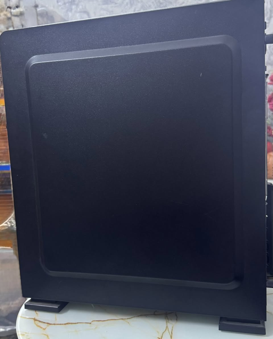 ‏CPU : 13 10100F
‏GPU : RTX 3050 STORMX
‏RAM : OLOY WARHAWK 16GB
‏M.B : ASUS H410
‏SSD : 512GB
‏PSU : ROCKET 650W
‏CASE : SAMA/CRAFTSMAN 5 ‏
 WINDOWS 11 PRO

سعر 500

***********
