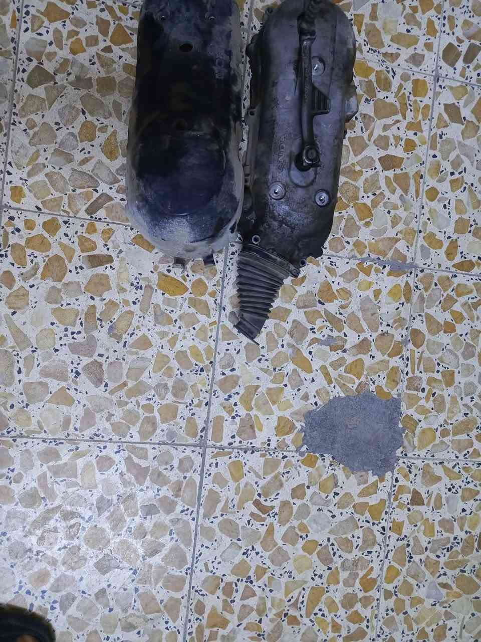 السلام عليكم غراض دراجة اسبيسي للبيع مال تفصيخ واصلايات بسعر مناسب ويوجد خدمة توصيل رقم ***********
