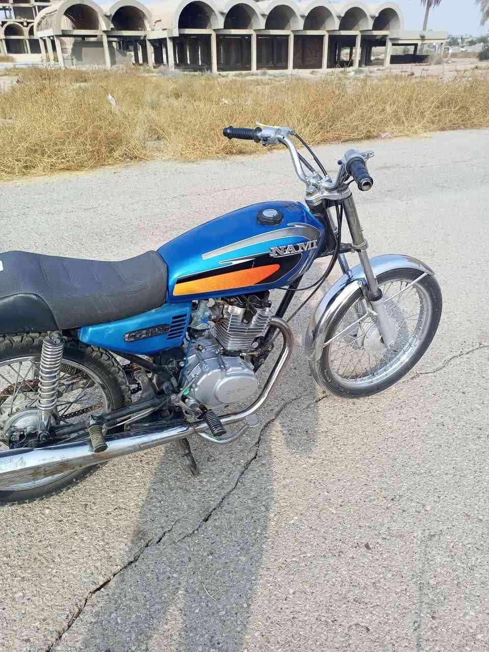 السلام عليكم دراجه اربعه كير نضيفه
بس متروكه و كلشي مابيها هندر واحد 
سعر ٣٥٠   بيها مجال حك جيه زعفرانيه
رقم ***********
