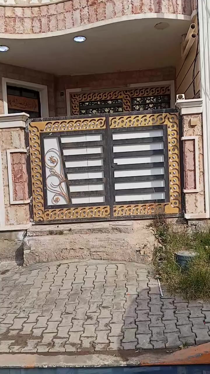 للبيع دار مساحه 100م الحكم المحلي قاطين 3 غرف نوم للاستفسار الاتصال ***********////***********
