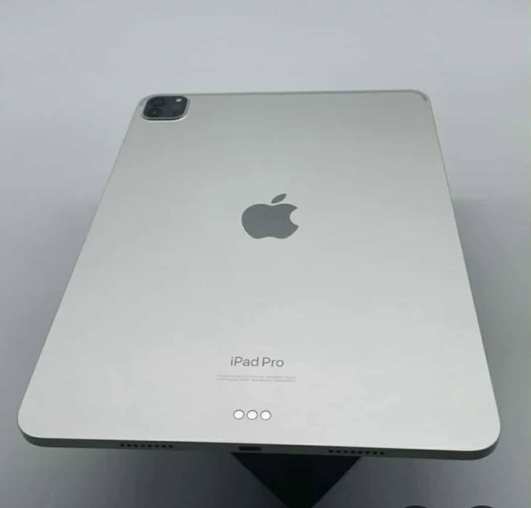 ايباد11 برو أبل للبيع  ذاكرة 256.. البطارية🔋94 مستخدم لدراسه فقط. عنوان الناصرية.. سعر 900 الف


**إذا كنت صاحب هذا الإعلان وتريد حذفه لأي سبب، رجاءا أرسل رسالة إلى الدعم الفني**