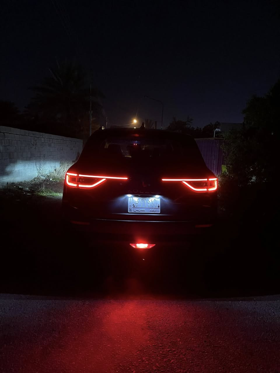 سلام عليكم
رينو كولويس
نص فول 
2023
ماشيه١١٢ الف 
نضافه 95/100
سياره الدعاميه بيه صبغ
مواصفاته
كامرئ 360 
مثبت سرعه 
لايت لد
نظام اقتصادي(يكو)
شاشه
مانع الانزلاق
6 وسادة هوائيه
كامره خلفيه
داش كام الاصليه امامي خلفي +تسجيل صوت بعد 15 متر الوضح التصوير  100/100 

سعره 
175
مجال بسيط 
مكاني بغداد بيع مراوس ماكو مشكله 

سياره مطلوبه بدون تحويل
وكاله عامه. فقط 
***********
