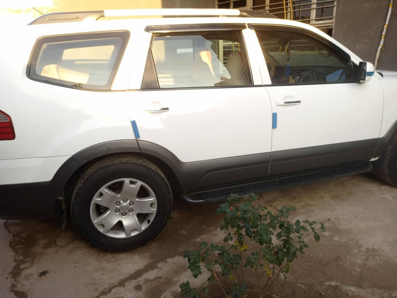 السلام عليكم كيا مهافي لبيع موديل 2012رقم بغداد انكليزي فول مواصفات فتحه وبصمه كشنات جلد خزن ميموري تحكمات ستيرن 2ويل جاهزه للخير ربع ما تصرف عليها بيه جاملغ خلفي صبغ السعر 130وبيه مجال قليل *********** بي وتساب مكان السياره المحمودية ناحيه الرشيد
