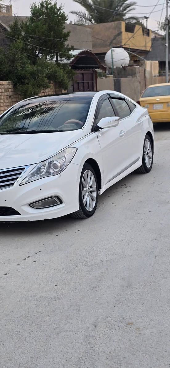 ازيره رياضي مظلع موديل 2011 محرك 3300 سياره مكفوله بس بيها نقوصات بسيطه سياره اسمي مكاني ديالى ناحيه كنعان السعر 95 رقمي ***********
