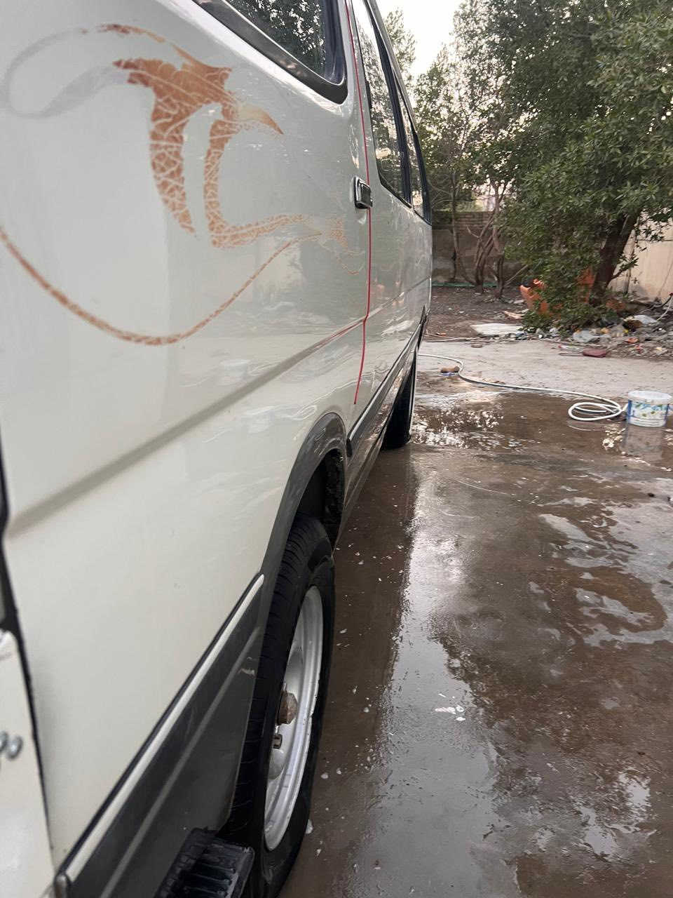 سلام عليكم فوتو الوان مديل 14 موصليه ما عليه اشاره حجز سياره خير من الله كامله
عينه وصينيه جديده صدر امامي وخلفي
ويل بلادي فتون تايرات نضاف كهربائيات السياره شغاله 
ماصدات جدد شادله
مسجل شاشه اندرويد
سياره اتكفل عشائر وسرقه 
مكان بغداد بلديات 
رقم الهاتف 
***********

سعر ٣٢
