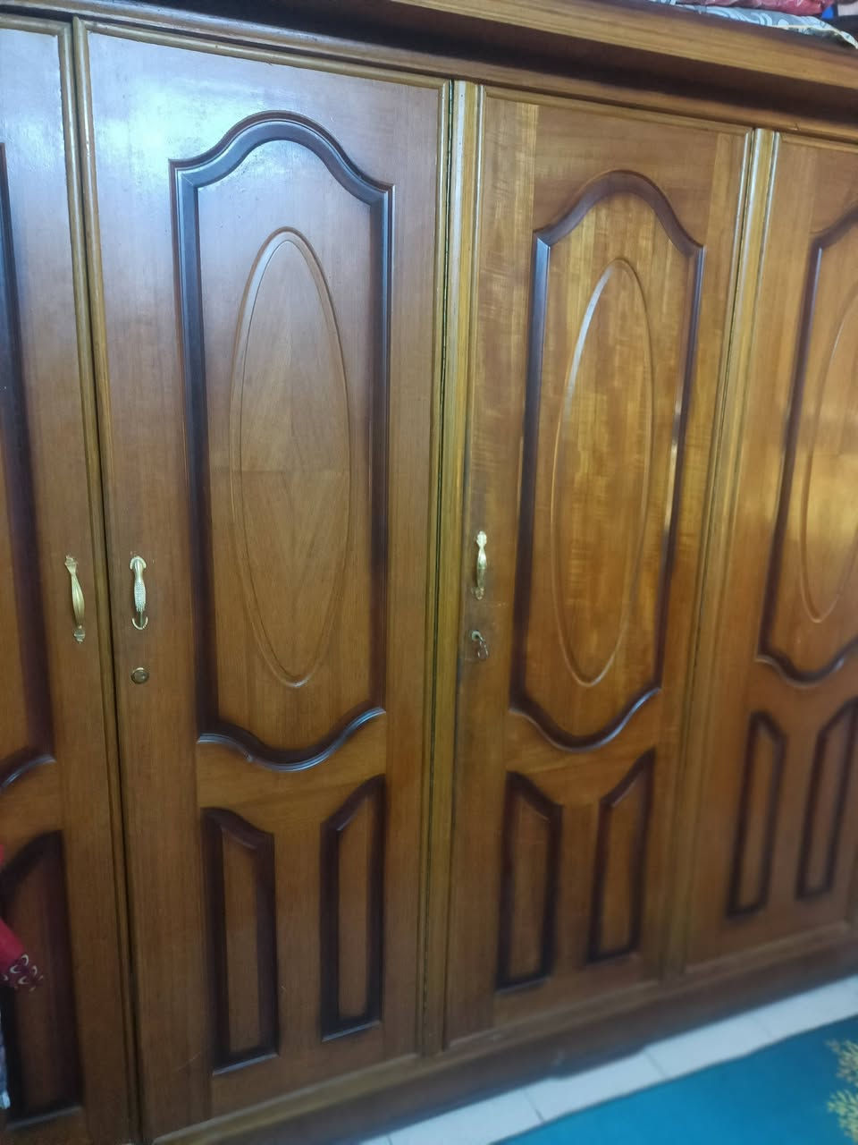 أغراض للبيع الاتصال ***********
