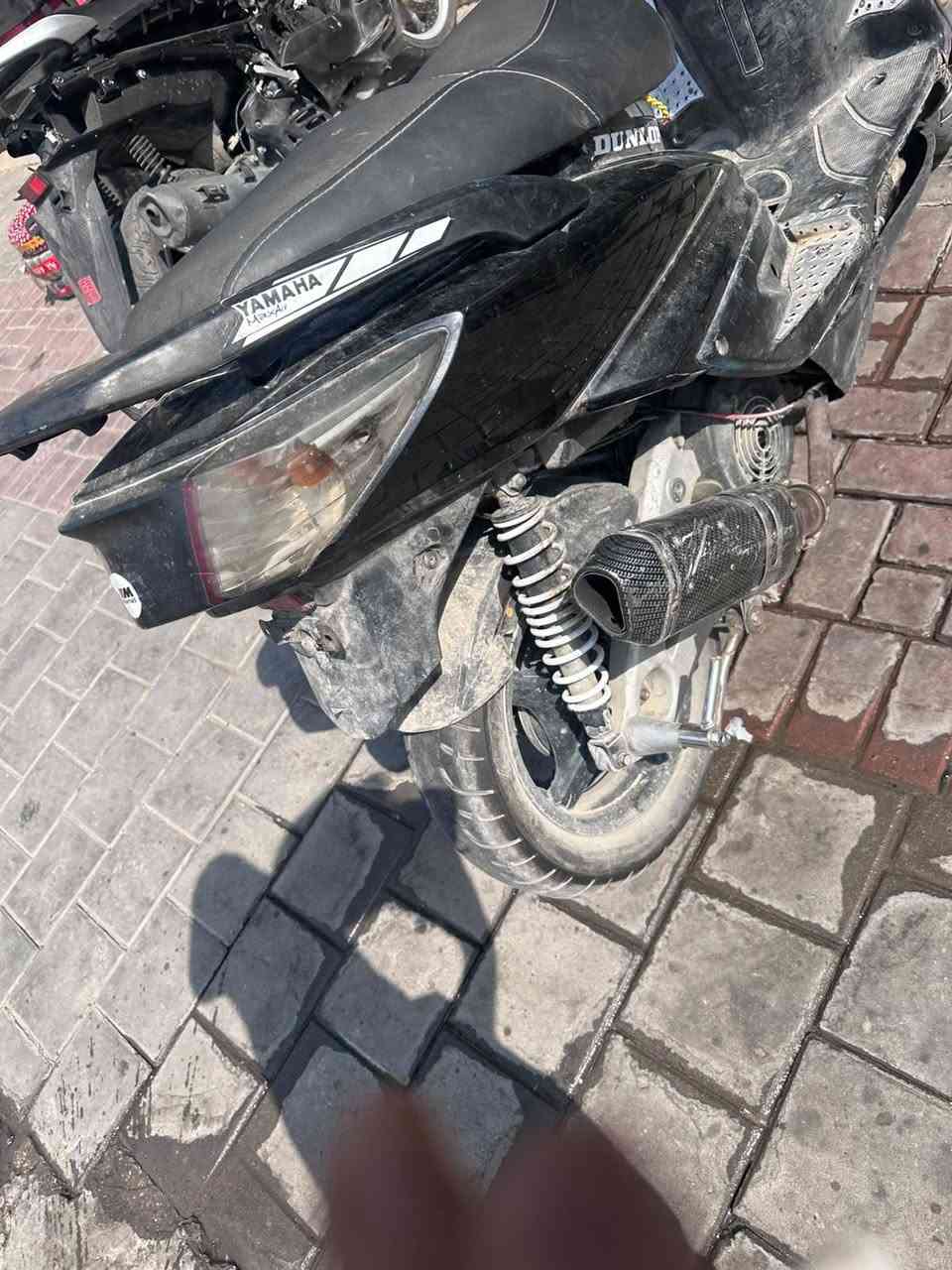 سلام عليكم سكنس فحل للبيع كلجات رياضي خلفي امامي مكينه 58,5صالنصه رياضي مثلث دشبول جديد ماسده ترايشها موجوده الدراجه الدراجه مكفوله مكينه گابريتر رياضي 36 جبير باتري جدبد البارحه مشدود بريك خلفي امامي بل مكان الدراجه كامله مال جناي اشير كلها كامله عالي ناصي سكن سعر 750 وبيها مجال وتدلل الشراي رقم واتساب اتصال *********** ❤
