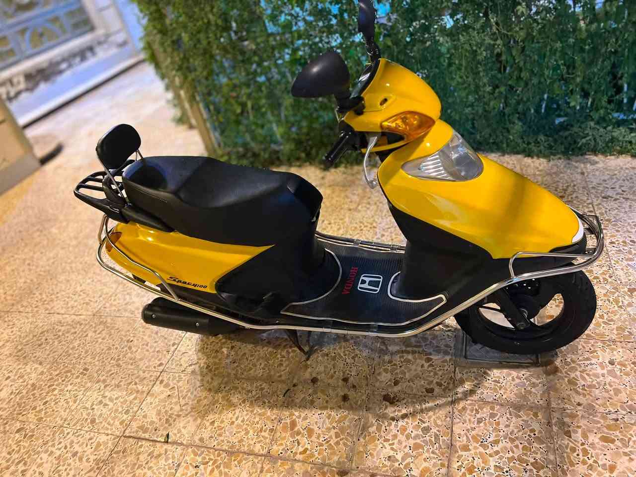 سلام عليكم
سبيسي ياباني مجفته مره وحده اول تبديله دهن اله كفرات تجاري ابو لختم كابريتر اصلي كهربائيات كله شغاله كلجات جدد امامي خلفي سعر 650 وبيه مجال قليل مكاني كوت حي لحكيم ***********
