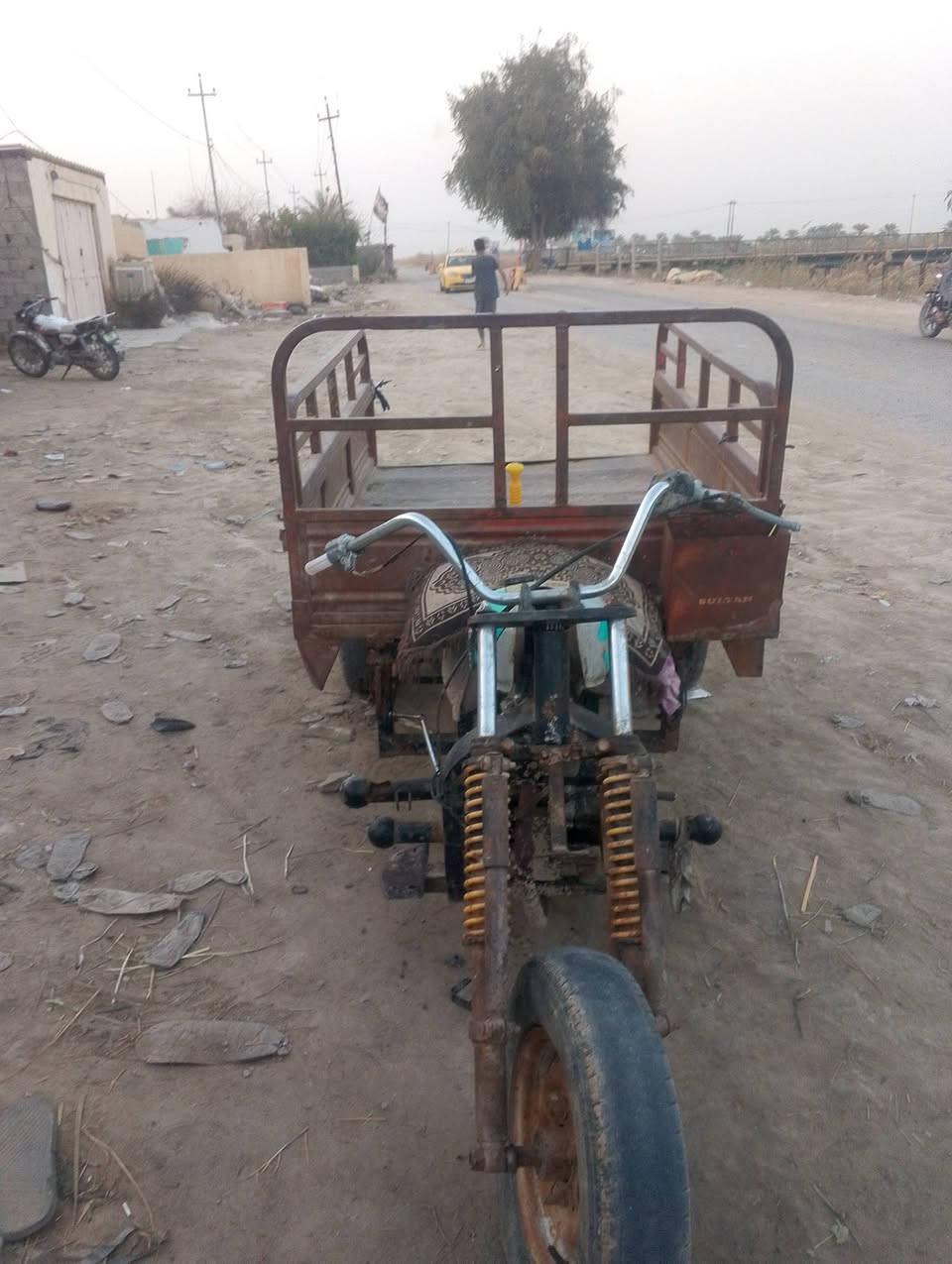 ستوته للبيع دايوان كلك مكان ديوانيه قضاء دغارة السعر 150 وبيها مجال/***********
