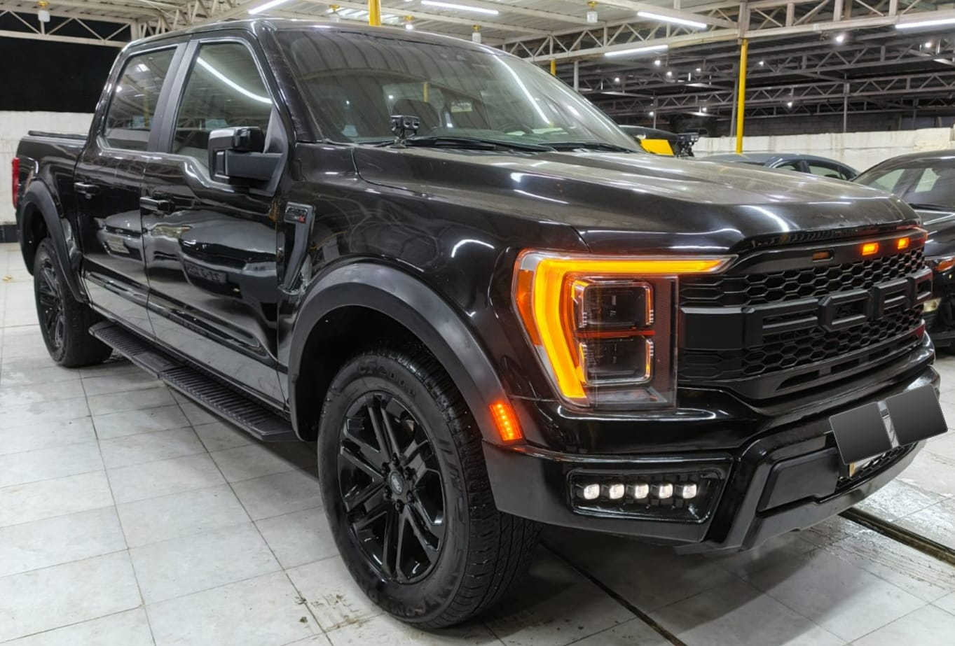 يا الله
السلام عليكم
للبيع أو للمراوس
فورد F150 موديل 2022
رقم بغداد باسمي
مكينة 6 سلندر 2700 توربو
باب طويل بدي قصير المرغوب
حادثها جامرلغين وبنيد وباب مباوك
سيارة جديدة وجاهزة
ماشية 38 الف
فور ويل
شاشة كبيرة
كامرة دوارة
تبريد قطعتين
رادرات
سيارة جاهزة بدون مصرف
مكاني ديالى بعقوبة اي استفسار على الرقم ***********
شعندك مراوس نزل وكولشي بسعرة
تحياتي للجميع اخوكم علي المندلاوي 🌹🌹🌹
