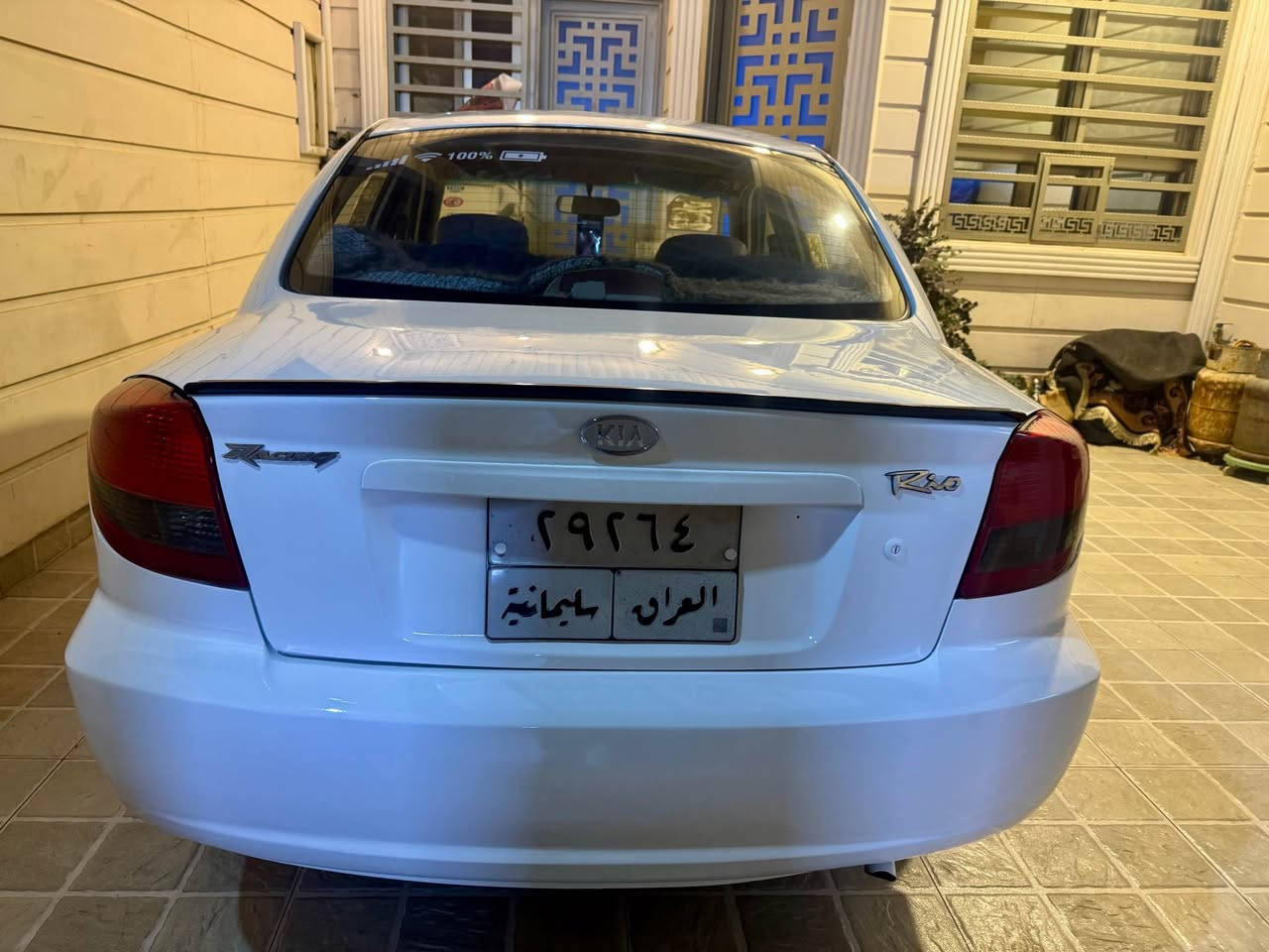 🚘كيا ريو للبيع موديل 2004 تبريد ثلج ❄️ محرك 15 كير اوتوماتيك، رقم سليمانية سنوي منتهيه 21/7/2021 باسمنا شرط تحويل  سيارة بيه ضربه كدام  شويه بيه دواخل صبغ عام للجمالية فقط شرط فحص  ،كير و محرك.و تبريت شرط ، تايرات جديد،  ،باتري جديد، صدر امامي خلفي جديد،كهربائيات كل شغال،،باور،Abs سيارة كلش نظيف سعر 46 وبي مجال عنوان كركوك إمام قاسم ***********📲***********📲 كركوك, العراق
