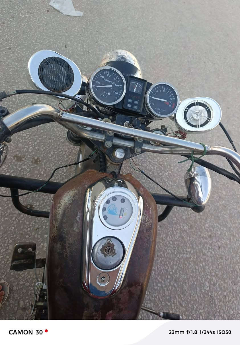 السلام عليكم ستوته للبيع موديل 2015 محرك 2021 ستوته مقفوله كفاله عامه اوراق وصولي باسمي المكتب حسين بس بيها لحيم بالرقبه سعر 950 وبيها مجال مكان كربلاء طويريج‏‪***********‬‏
