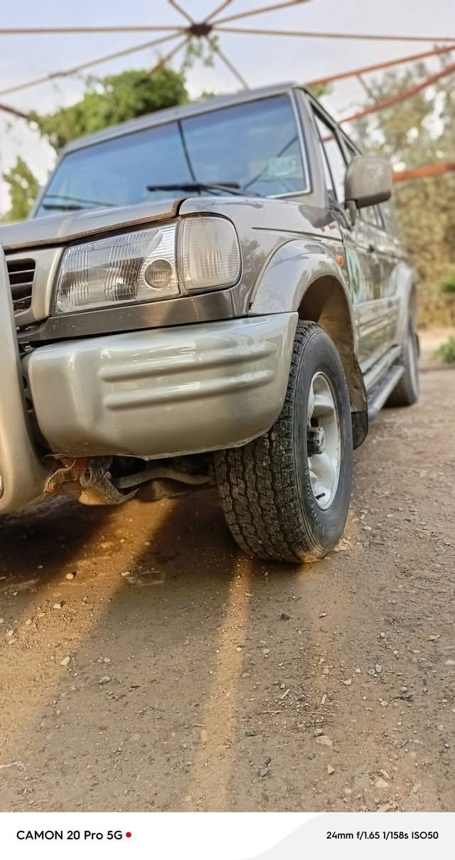 السلام عليكم كالوبر للبيع 
الموديل ـ 1999 - محرك 6 سلندر 
كير اوتوماتيكي - بانزين 

عنوان بغداد النهروان قرب السيطره  
السعر 50$ ـ للاستفسار ـ ***********
