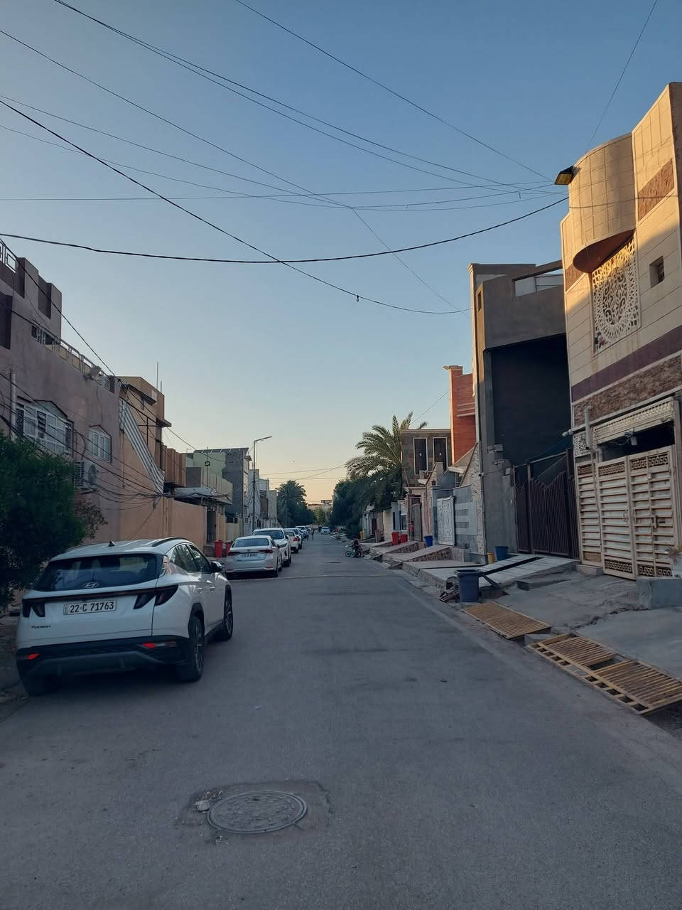 🏝 قطعة أرض مميزة للبيع [[ سعر مناسب جدا جدا ]]
 ✅️ بعقوبة الجديدة 
✅️ دور الضباط 
✅️ خدمات كاملة ✅️ موقع مميز 
✅️ طابو ملك صرف 
🔥 فرصة ذهبية لا تعوض في موقع ممتاز 🔥
🔺️ مساحة [ ١٦٣ ] متر 
🔺️ واجهة [ ٣٠ ، ٦ × ٢٦ ] متر 
للاستفسار مع مكتب نجاح العميري للعقار ☎️
 موقع المكتب ⬅️ مدخل العزات مجاور اسواق نوتيلا الغذائية 🛒 او التواصل على الماسنجر او الواتساب على الرقم *********** 📞📞
