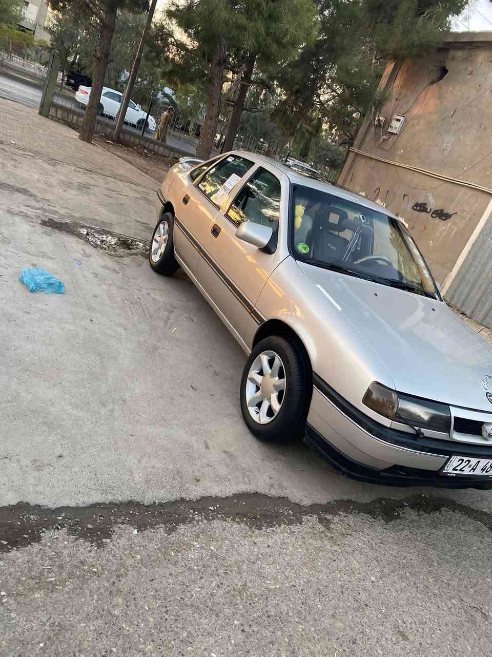 ئۆپڵ فیکترا مۆدیل 1992سەنەوی تازەیەتا2030بەناوخۆمەوەیە تایەی تازەیەسەیارەیەکی زۆرپاکە ماڵی دۆستە سەیارەی ماعرەزنیەهی دەس خۆمە قرچێ بچوکی دواوەی هەیە هیچی تری پێوەنیە کارتی بەنزینی هەیە مەکینە20گێڕومەکینە بەشەرت لەتەکێیە سعری 45 گەڵاومعامەلاژم *********** ***********
