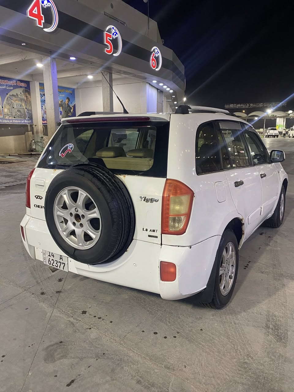 تيكو 13 للبيع
لون ابيض كما موضح
كير ومكينه خير من الله 
المكينه جديدة بتاريخ 2025/4
حساسات خلفية ✅
شاشة نوعية ممتازة كاربلاي 🖥️✅
زوج سماعات جديد 🔊✅
تدفئة كشنات ♨️✅
تبريد ثلج ❄️✅
تحكم مري ✅
سيارة بأسمي تحويل ثاني يوم 
سيارة كاملة ما ناقصها شي 
عدا الحدادية تحتاج ترتيب 
السعر :59 بيها مجال بسيط للشراي 💵
المكان البصرة 
 📞***********
