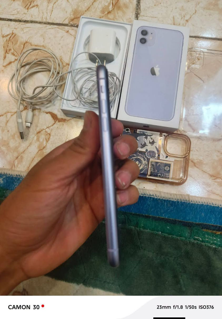 سلام عليكم ايفون 11 عادي البطاريه 88 بلادي ذاكره 256 جهاز وتر بروف لا مفتوح ولا داخل صيانه أبد اخو جديد كامل ملحقات سعر 270 وبي مجال مستعجل ع بيعته مكاني بغداد متوفر توصيل تفاصيل واتساب ***********
