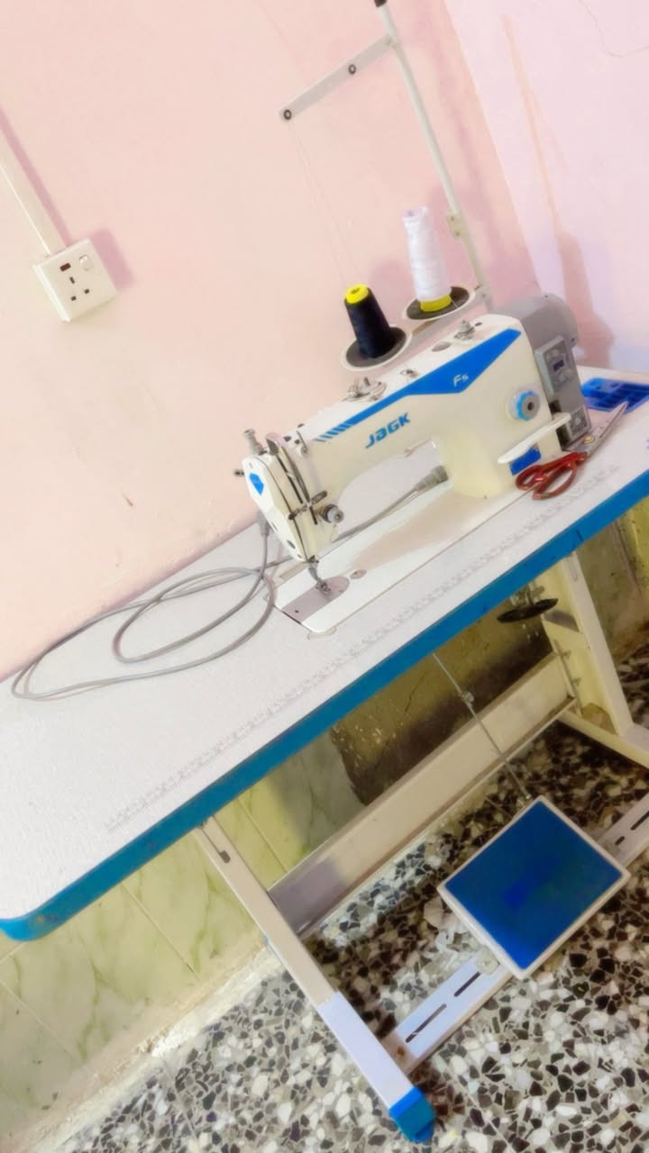 مكينه جاك استعمال شهرين بسعر ٣٠٠  وبيها مجال عنوان حله


**إذا كنت صاحب هذا الإعلان وتريد حذفه لأي سبب، رجاءا أرسل رسالة إلى الدعم الفني**