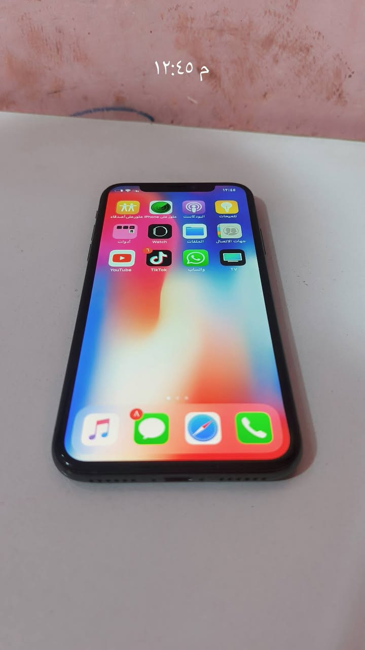 سلام عليكم ايفون Xذاكره 257 بطاريه 93  شرق اوسط جهاز مكفول.  استعمال شخصي من ذاك الوكت الهسه مجرد مخلي بي الشريحه والواتساب  جهاز كلش نضيف بدون خلل.  بيع فقط بدون ملحقات السعر 135 وبي مجال بسيط مكاني البصره مطيحه ***********
