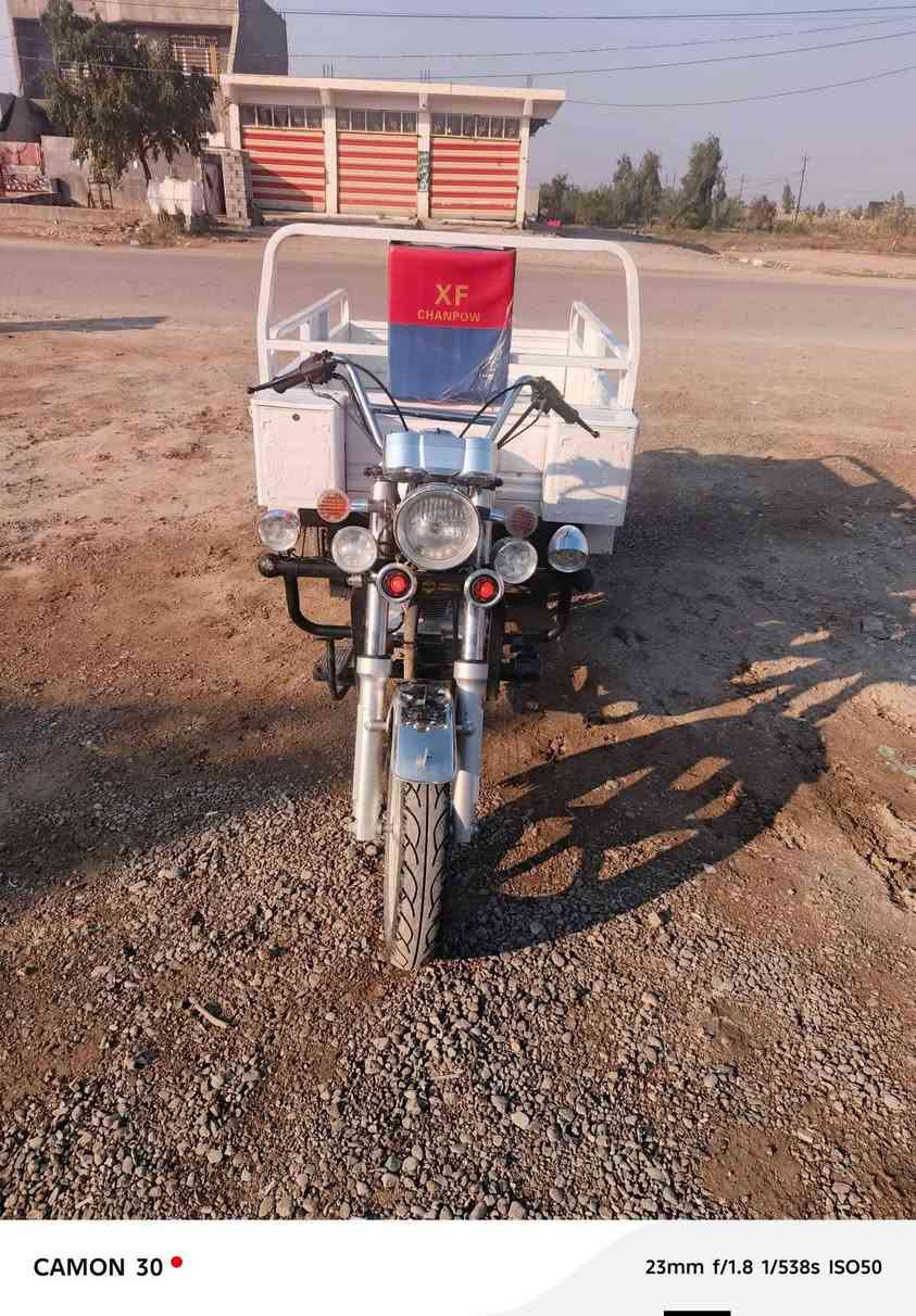 السلام عليكم ستوته ام طير للبيع موديل 2025محرك 200مامفتوح مكاني ديالى قضاء الخالص سعرهاا 2مليون وبيها مجال الاتصال ***********
