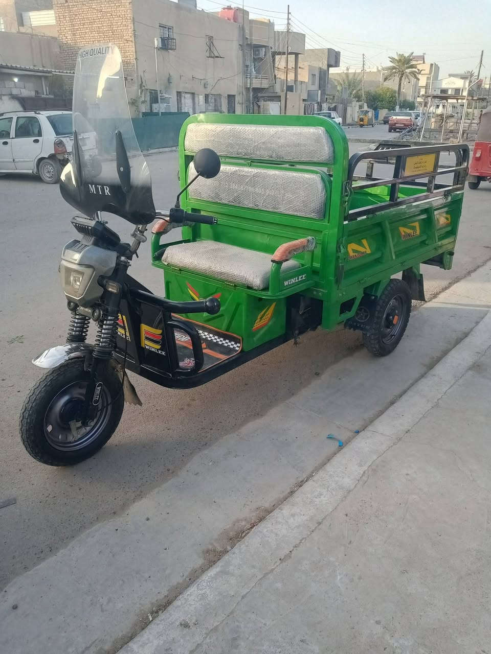 سلام عليكم ستوته شحن موديل 25 الحجم الجبير ام الكير بصمه سويج بطاريات 6جدد  كهربائيات كلهن شغالات تايرات كلهن جدد ستوته كامله مكمله اي نقص مابيهه السعر مليون و 300 وهاذ رقمي /***********متواجد واتساب وخاص
