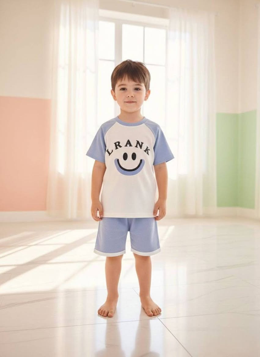 جملة فقط
تراك ولادي زبده درجه اوله
سعر الدرزن 40 الف  
  قياسات 3 - 8 سنه


**إذا كنت صاحب هذا الإعلان وتريد حذفه لأي سبب، رجاءا أرسل رسالة إلى الدعم الفني**