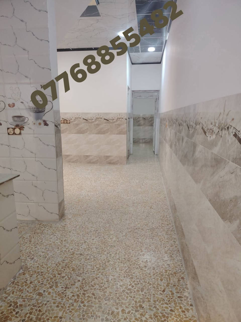 دار للبيع طابق ونص 👉👉
موصل حي الانتصارشارع 60 خلف اسواق تبارك 
🗒️سند طابوالزهور شرط التحويل👉 
يتكون البيت من غرفتين نوم 💤 وهول وستقبال ومطبخ وصحيات وبيتونه 
فول فول 👉👉
💵💵السعر 63 وبي مجال
 للاستفسار الاتصال ع الارقام التاليه 
***********☎️ وتساب ابو حيدر… 
***********☎️ وتساب ياسين النمراوي
