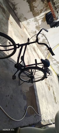 بسكليت • اغراض • قفل