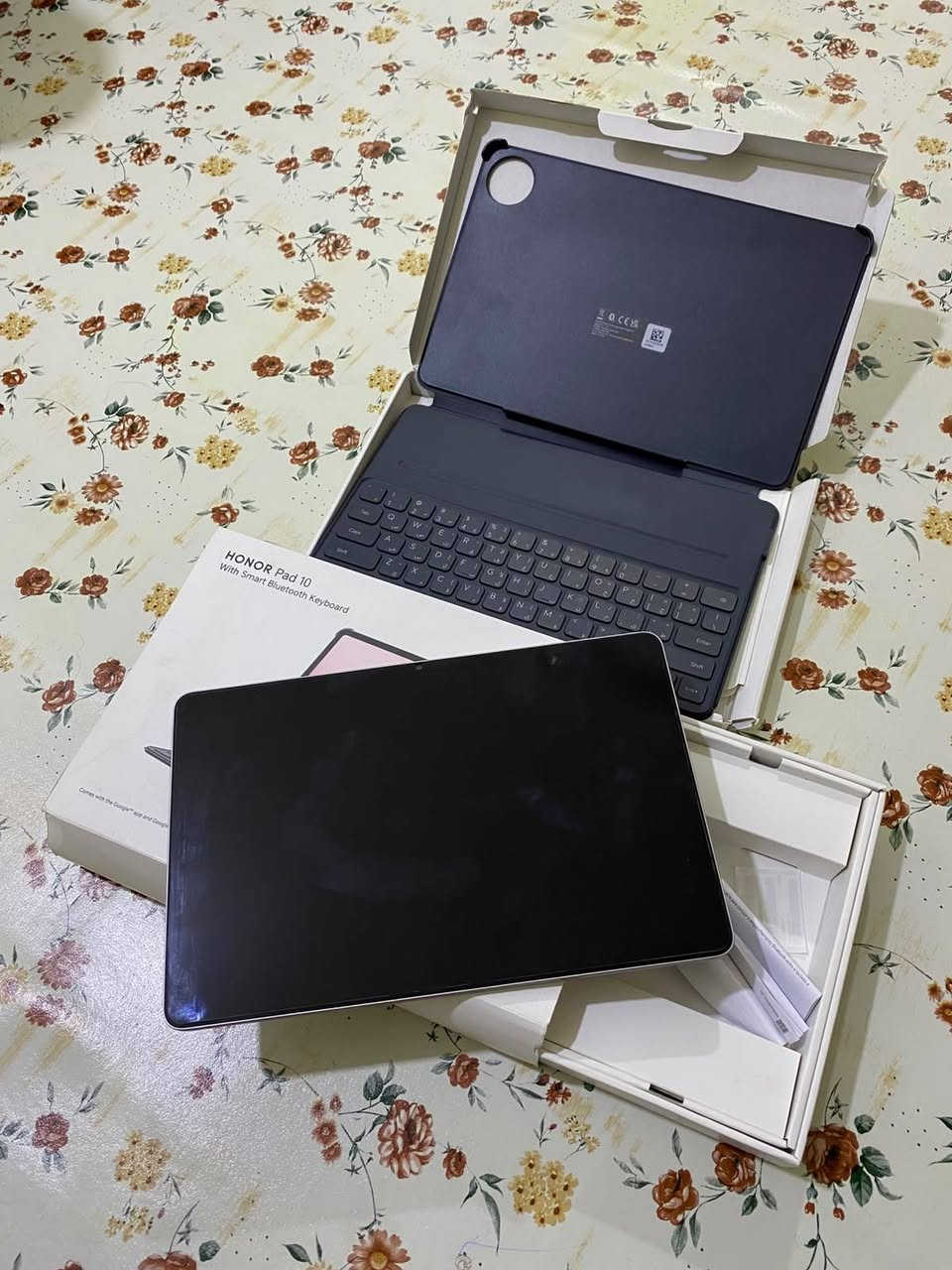 هونر باد 10گيگه 256كامل ملحقاته معالجه سناب دراكون صارله شهر من اشتريته 
شراي واتساب على هذا الرقم ‏‪***********

