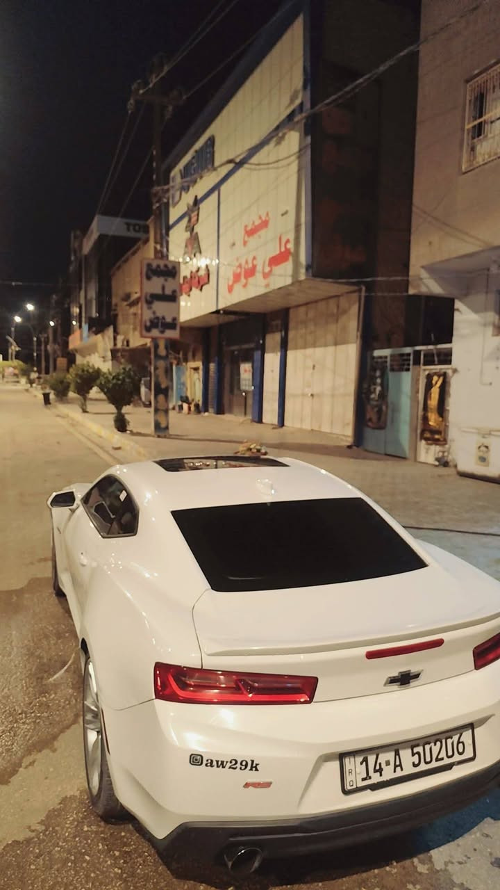 كمارو للبيع او المراوس 2018 فول مواصفات السياره كير عادي رقم بصرى حادثها جاملغ وبنيد اربعه سلندر فول مواصفات رقم الهاتف  *********** السعر 95 وبيها مجال بصيط
