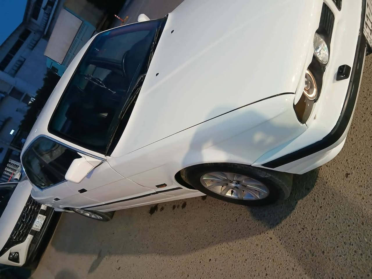 سلام عليكم بي ام 525 مديل 89  رقم بغداد بسمي سياره كامله من كلشي نقص بس تبريد  مصبوغه حزام جماليه كير اتو محرك مفتوح السعر 55  مكاني بغداد الشعب موبايل ‏‪***********‬‏
