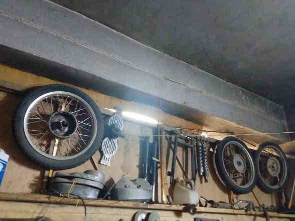 السلام عليكم متااح كشر امزت 81 وغراض 81 المكان الفلوجه وهاذ رقم راعيهن ***********  ***********
